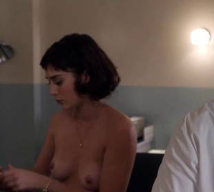 lizzy caplan topless to be monitored on masters of sex 6487 3