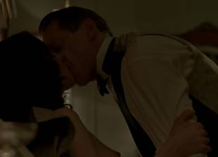 meg chambers steedle topless in bed on boardwalk empire 3372 11