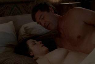 melanie lynskey nude in bed on togetherness 1140 13