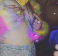 miley cyrus topless to celebrate her birthday at nightclub 1440 2