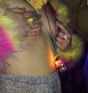 miley cyrus topless to celebrate her birthday at nightclub 1440 3