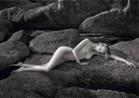milla jovovich nude with natasha poly edita vilkeviciute for pirelli 4865 5