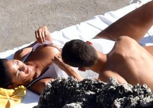 nicole scherzinger flashes topless breasts in italy 3124 1