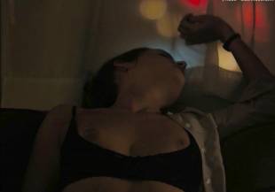 riley keough topless in the girlfriend experience 5808 24