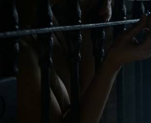 rosabell laurenti sellers topless in game of thrones 5337 29
