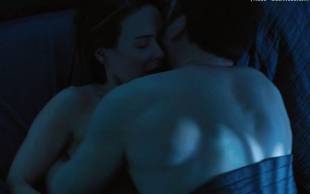 sarah paulson topless in the runner 8776 1