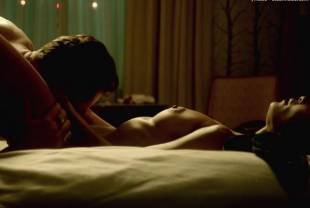 thandie newton nude for oral pleasure on rogue 1104 21