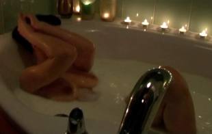 vanessa guide nude in bathtub for music video 1397 9