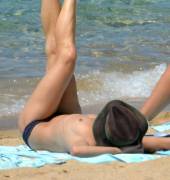 vanessa paradis topless sunbathing after johnny depp split 2281 4