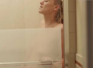 Yvonne Strahovski Nude Photos Videos At Nude