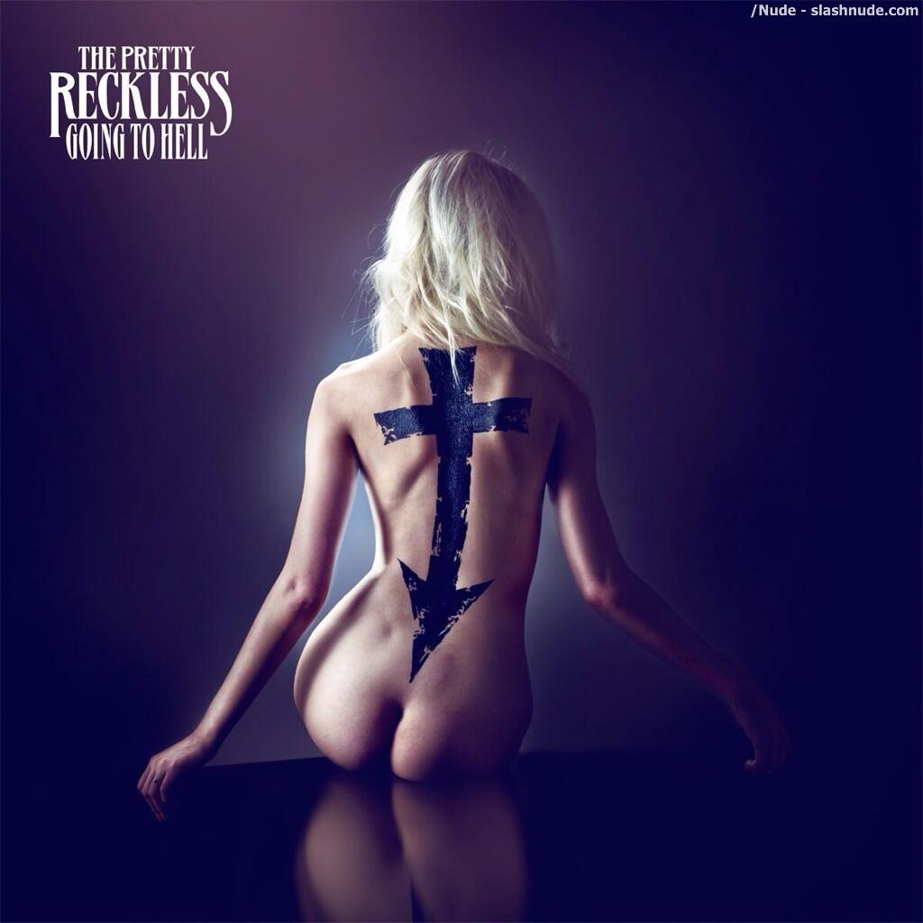 Taylor Momsen Nude Ass Bared For Going To Hell 1