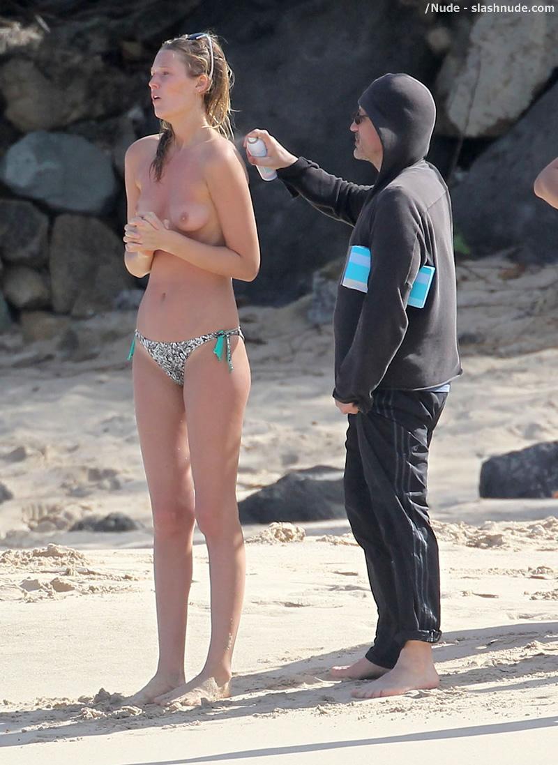 Toni Garrn Topless Cool At Beach For Photoshoot 7