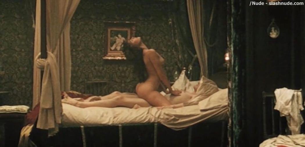 Vahina Giocante Nude Sex Scene In Blueberry 11