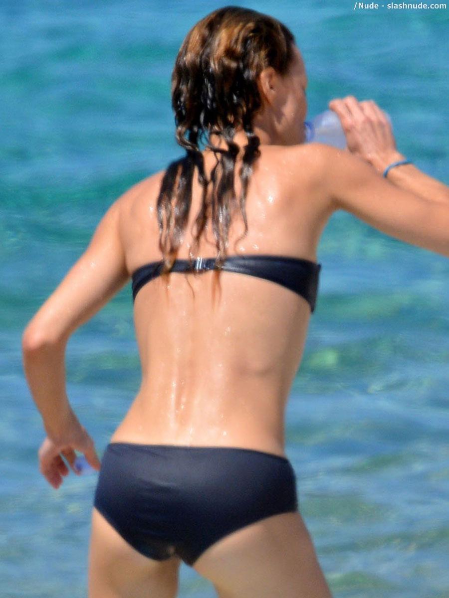 Vanessa Paradis Topless Sunbathing After Johnny Depp Split 2