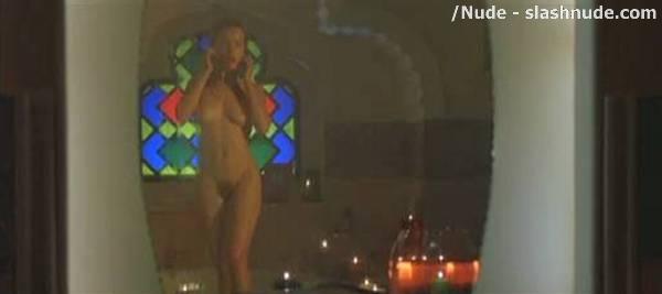 Violante Placido Nude In Bathtub Is Blast From Past 9