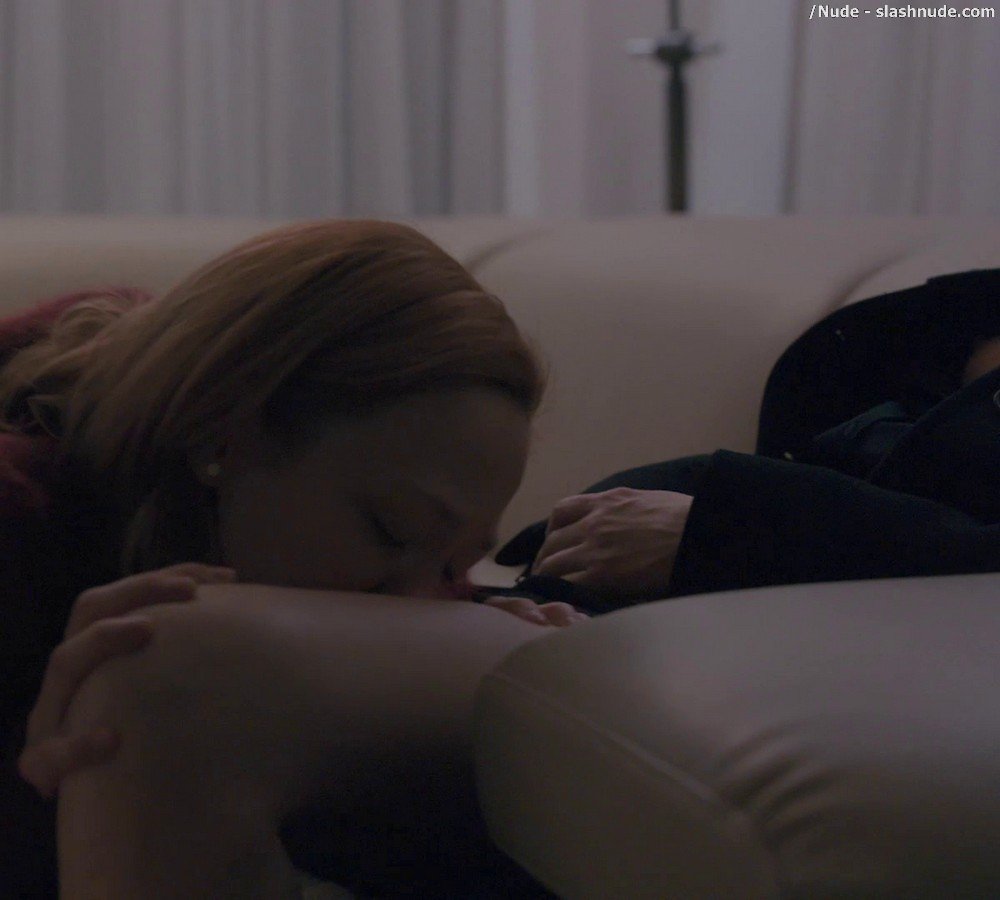 Anna Friel Topless With Louisa Krause In Girlfriend Experience 12