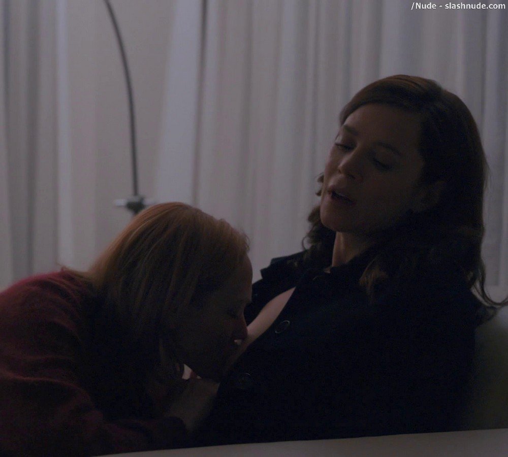 Anna Friel Topless With Louisa Krause In Girlfriend Experience 3