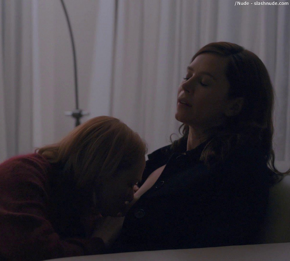 Anna Friel Topless With Louisa Krause In Girlfriend Experience 4