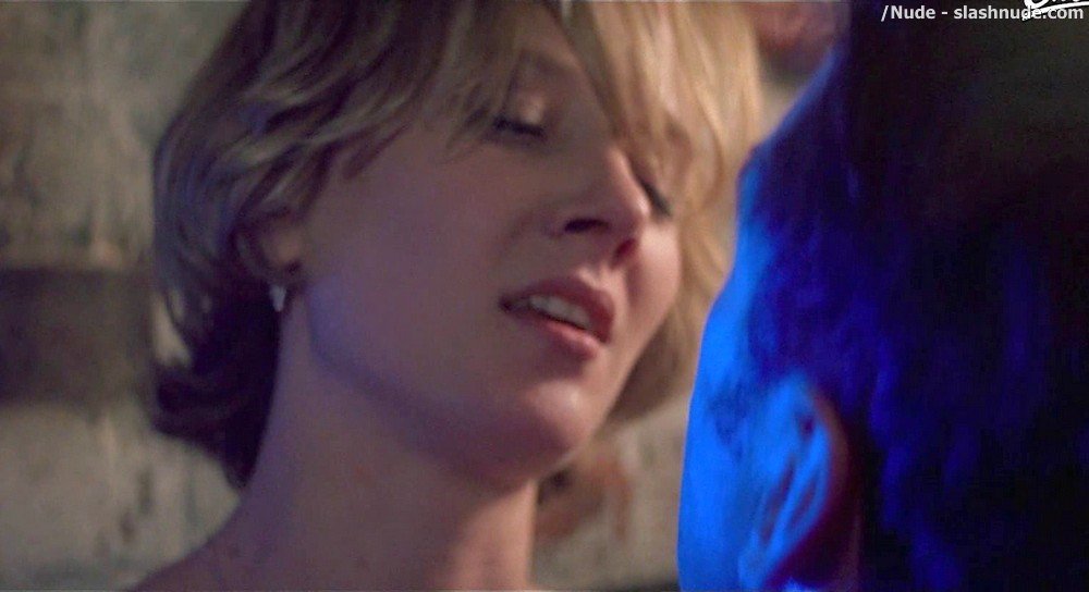 Anne Heche Topless In The Juror 1