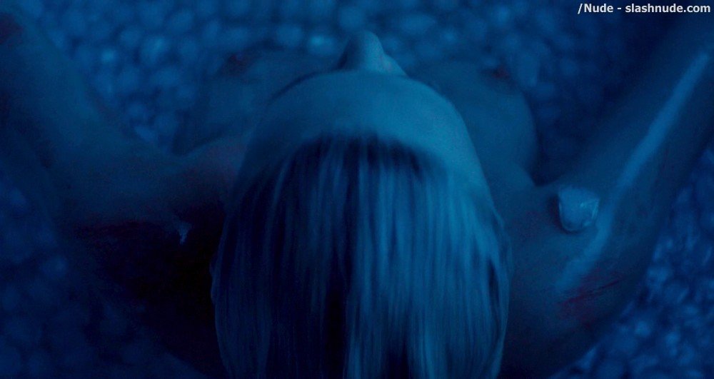 Charlize Theron Nude In Atomic Blonde 2