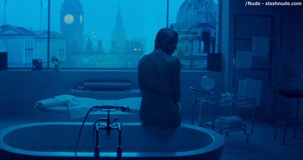 Charlize Theron Nude In Atomic Blonde 6