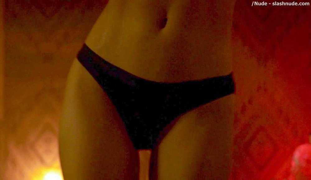 Danay Garcia Topless In Avenge The Crows 6