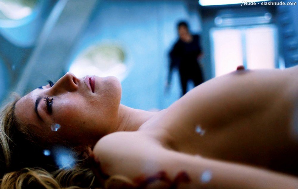 Dichen Lachman Nude Full Frontal In Altered Carbon 30