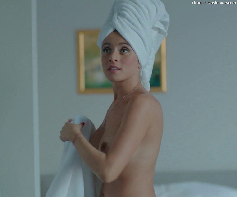 Ekaterina Kabak Topless In Russian Shameless 10