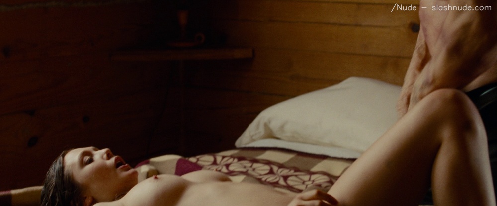 Elizabeth Olsen Nude In Oldboy 23