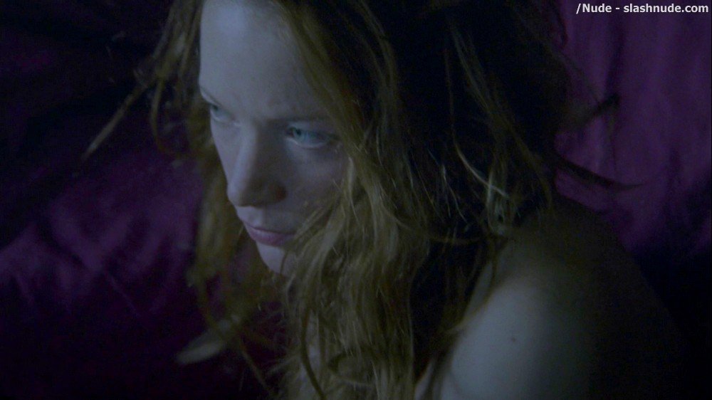 Emily Blunt Nude With Natalie Press In My Summer Of Love 13