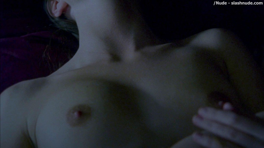 Emily Blunt Nude With Natalie Press In My Summer Of Love 4
