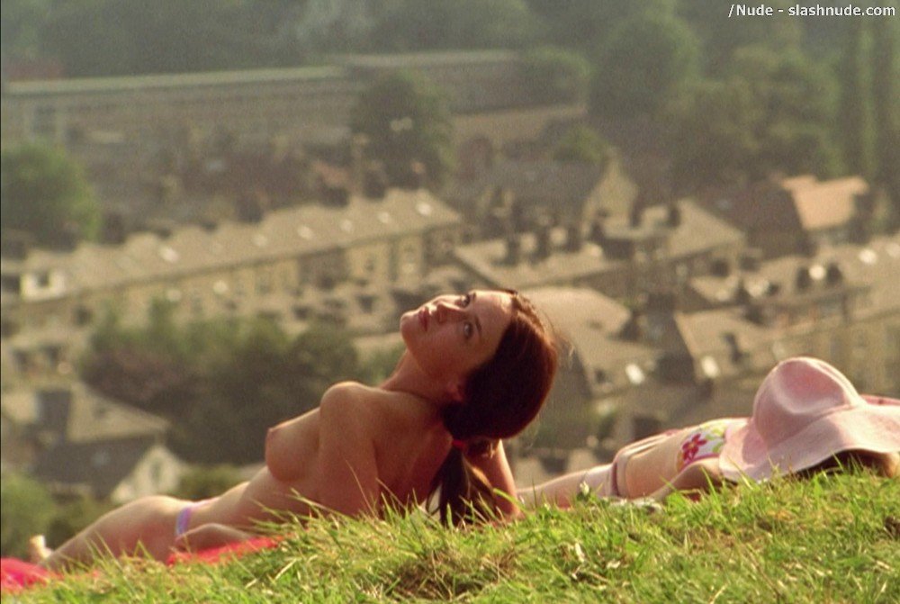 Emily Blunt Topless In My Summer Of Love 3