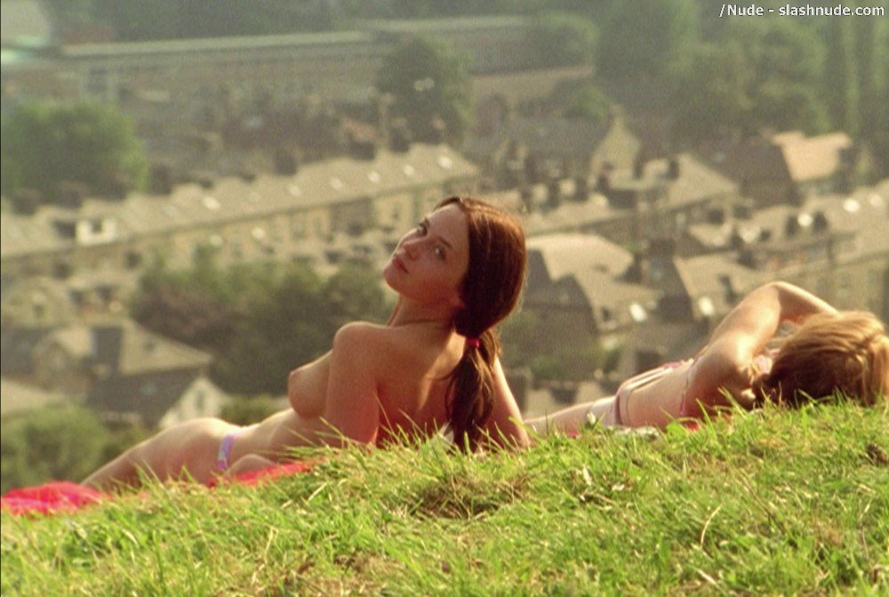Emily Blunt Topless In My Summer Of Love 5