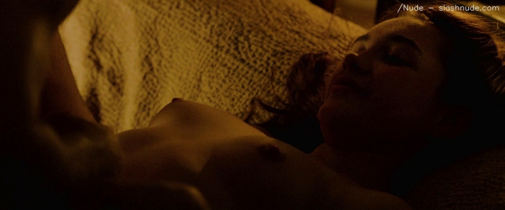 Florence Pugh Nude In Outlaw King 20