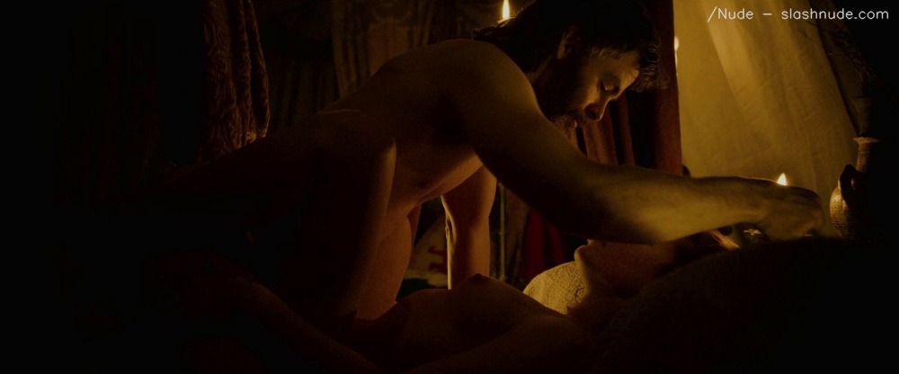 Florence Pugh Nude In Outlaw King 21