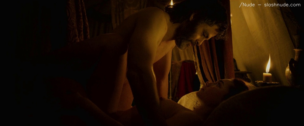 Florence Pugh Nude In Outlaw King 22