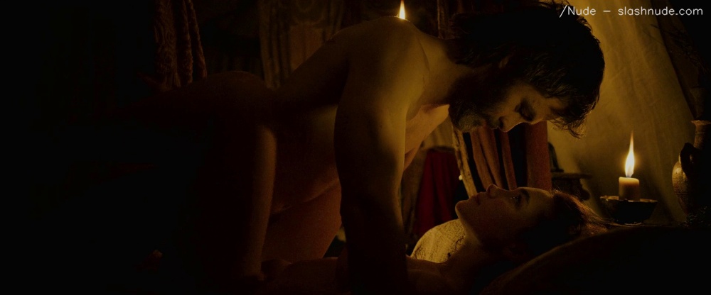 Florence Pugh Nude In Outlaw King 23