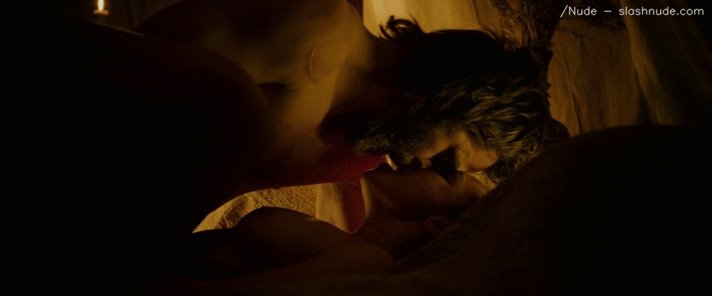 Florence Pugh Nude In Outlaw King 33