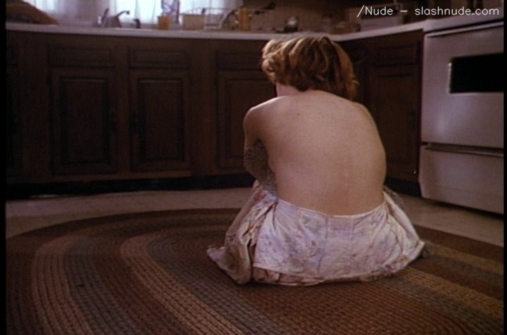 Gillian Anderson Topless In The Turning 22