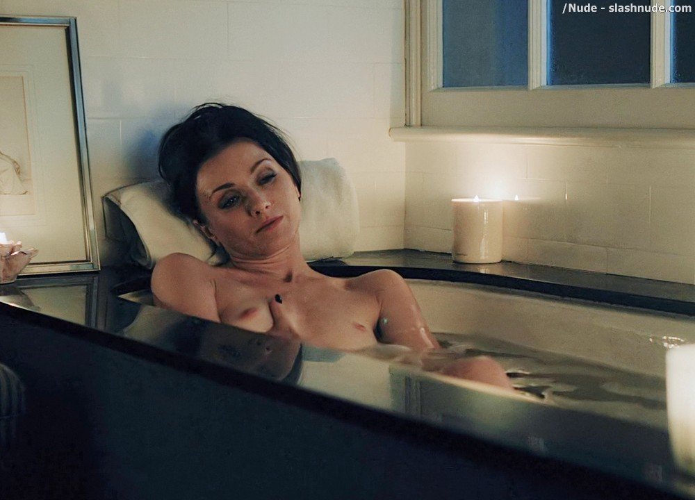 Irina Dvorovenko Nude For Bath In Flesh And Bone 25