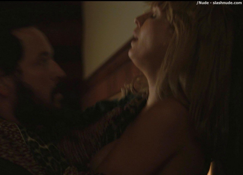 Kelly Reilly Topless In Yellowstone 19