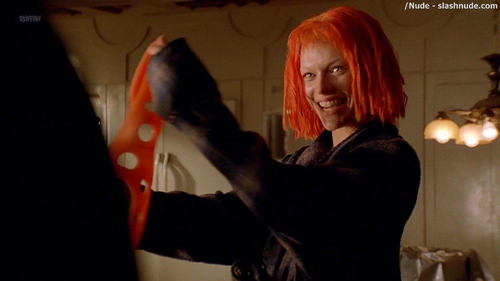 Milla Jovovich Nude In The Fifth Element 7