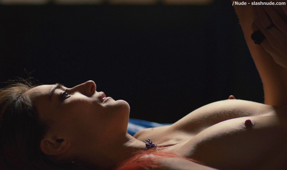 Saadet Aksoy Topless In Twice Born 17