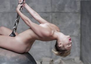 miley cyrus nude in leaked uncensored wrecking ball video 2010 26