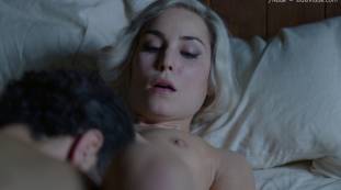 noomi rapace nude sex scene in what happened to monday 7994 19