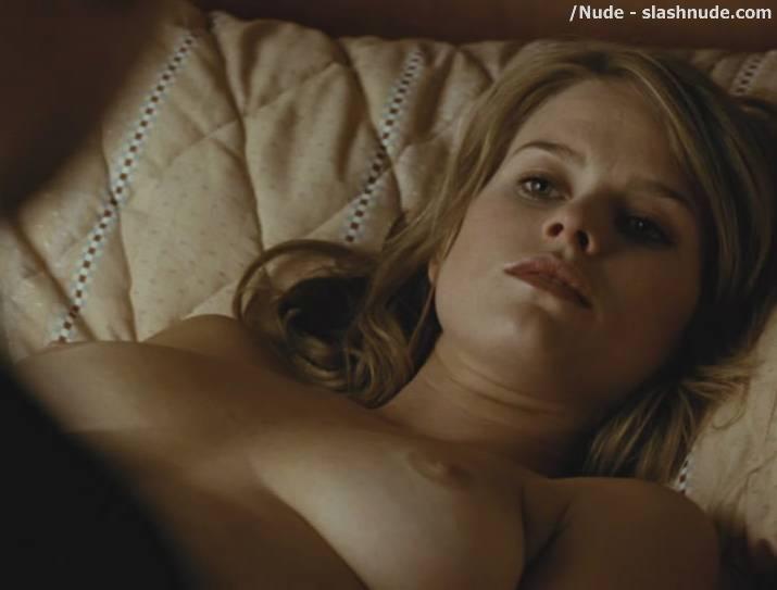 Alice Eve Nude In Crossing Over 8