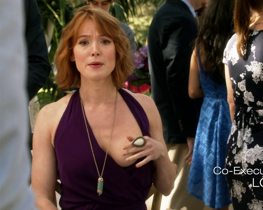 Alicia Witt Topless Breast Out On House Of Lies 12.