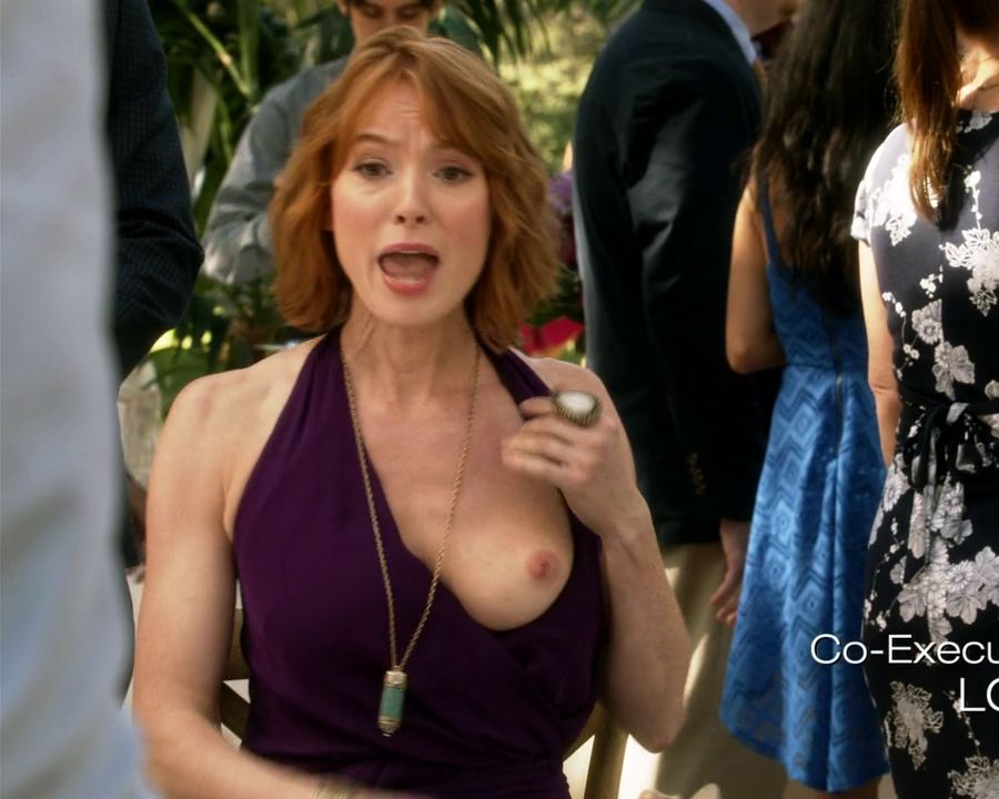 Alicia Witt Topless Breast Out On House Of Lies 13