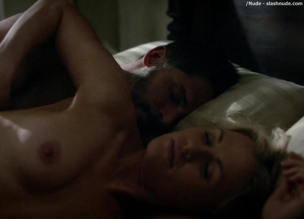 Anna Paquin Topless From True Blood Final Season Premiere 14