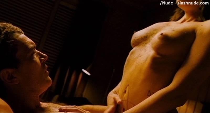 Autumn Reeser Nude Sex Scene Is No Ordinary Eye Candy 14